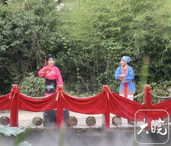 天宇优配  桐城六尺巷景区：丝竹悠扬五亩园 天天有戏“乐不停”